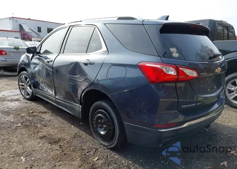 2018 Chevrolet Equinox Premier z USA, uszkodzony, nr VIN 3GNAXNEX6JS636779